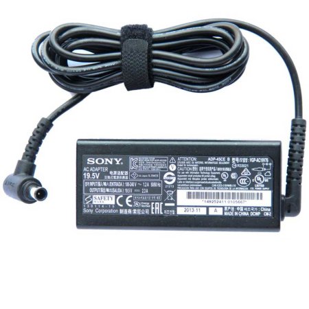 (image for) Original Charger Sony Vaio VPCYB3V1E Laptop Adapter 45W